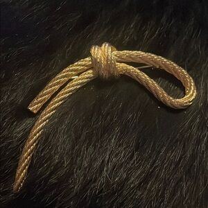 Christian Dior Gold Tone Rope Brooch